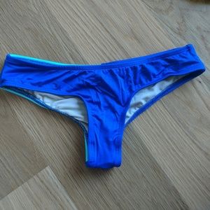 Sensi Gravea bikini bottom